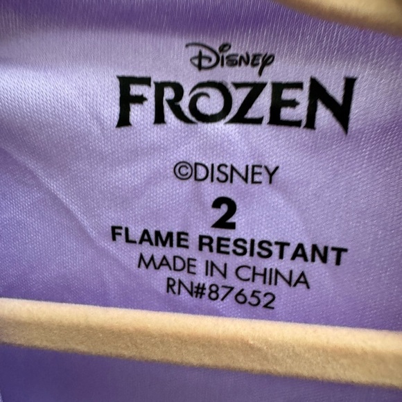 NWOT Disney 2T Girls Frozen Together Strong Elsa Anna Short Sleeve Nightgown - Picture 5 of 7